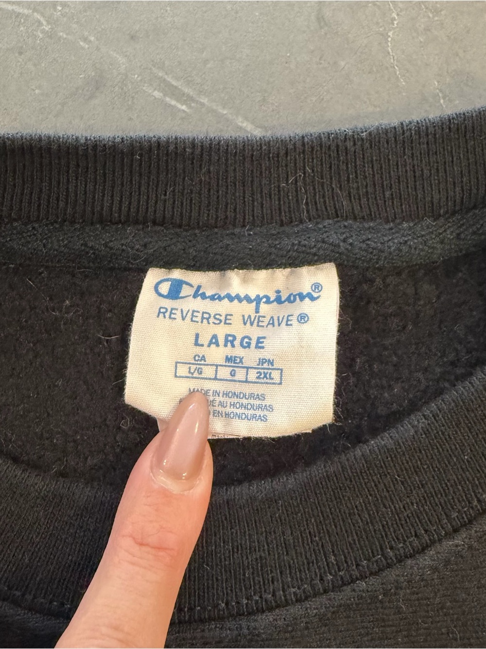 Champion Sweatshirt - Picture 6 of 6